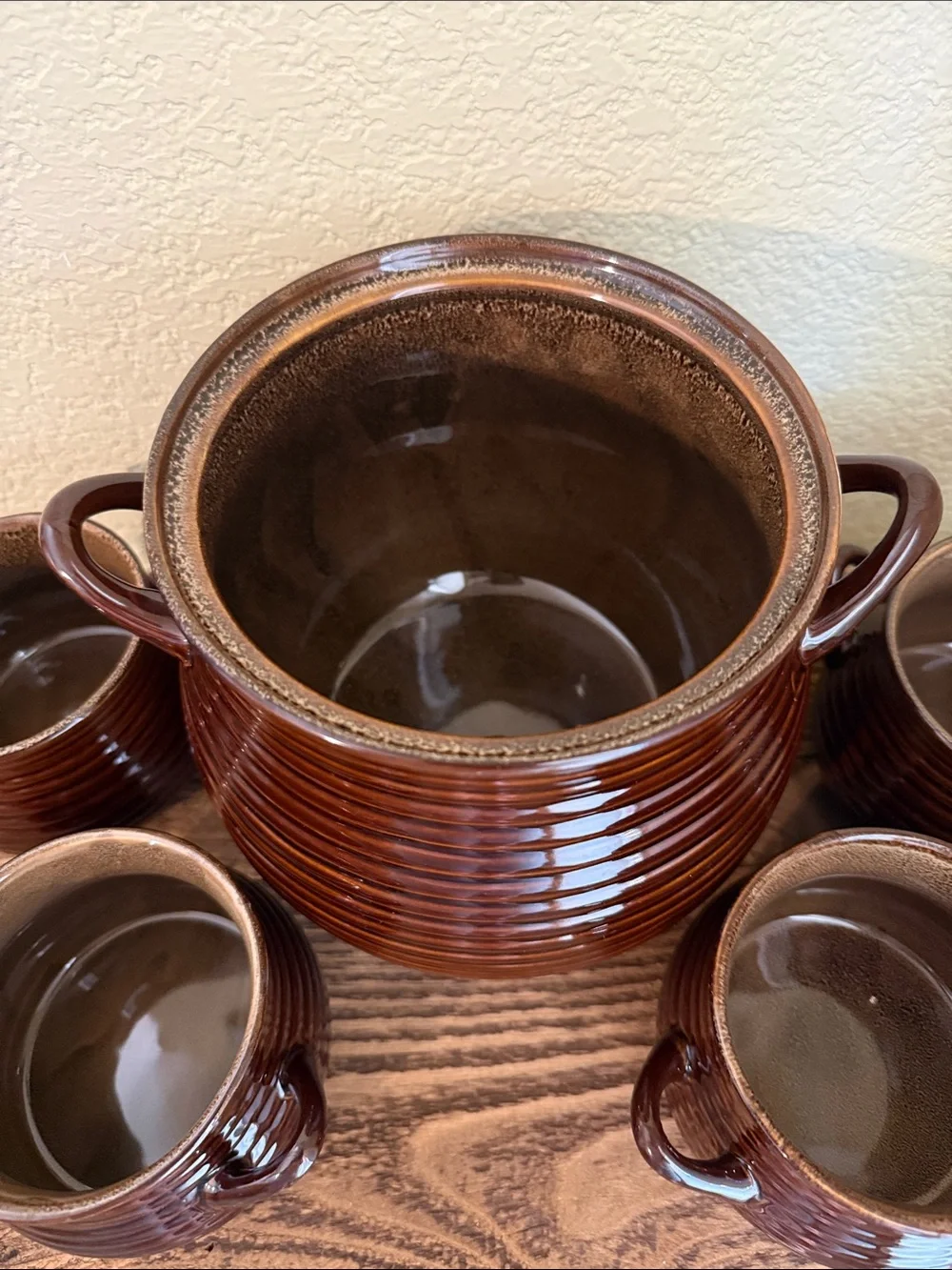 Crate & Barrel Classic Stoneware Set: Brunswick Covered Soup Tureen + 4 Bowls